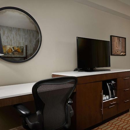 Virginia Crossings Hotel, Tapestry Collection By Hilton Глен Ален Екстериор снимка