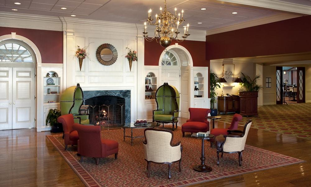 Virginia Crossings Hotel, Tapestry Collection By Hilton Глен Ален Екстериор снимка