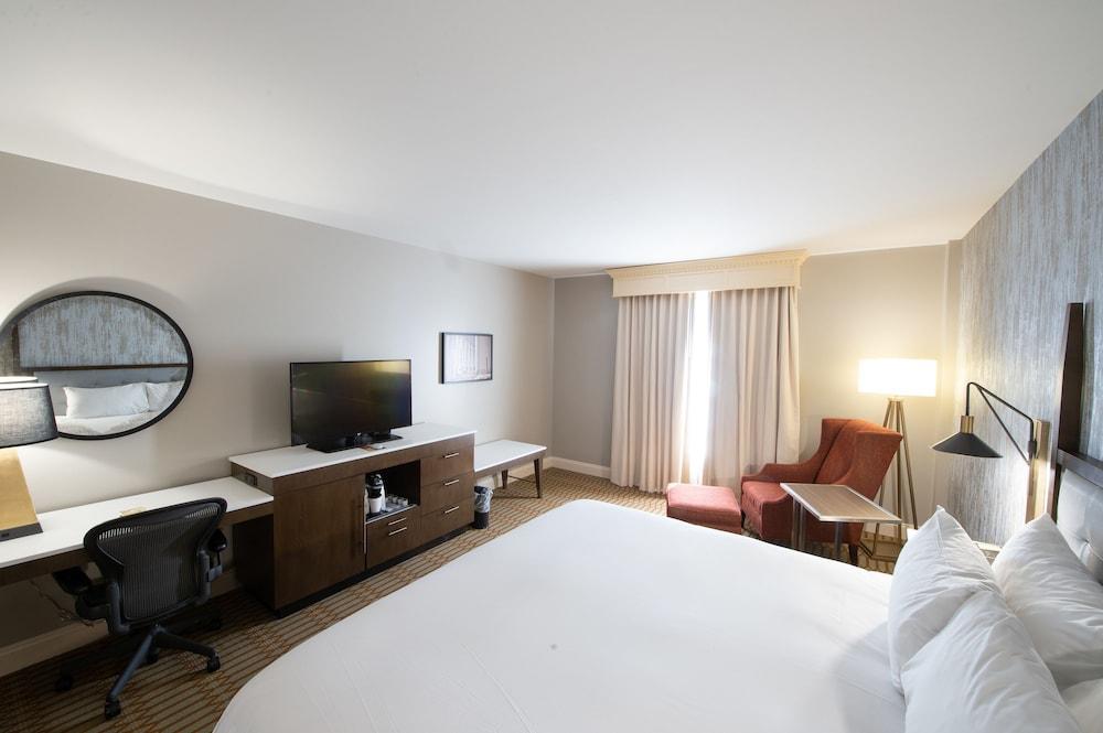 Virginia Crossings Hotel, Tapestry Collection By Hilton Глен Ален Екстериор снимка